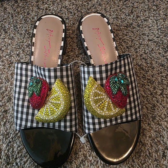 Betsey Johnson Shoes - Betsey Johnson Black and White Gingham Heels with Fruit Embellishments